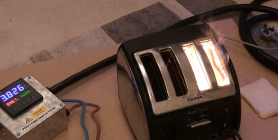 crazy fast toaster
