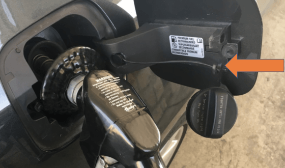 gas cap cord hanger