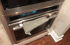 Everyday Lean: Error Proofing the Hot Pan in the Oven
