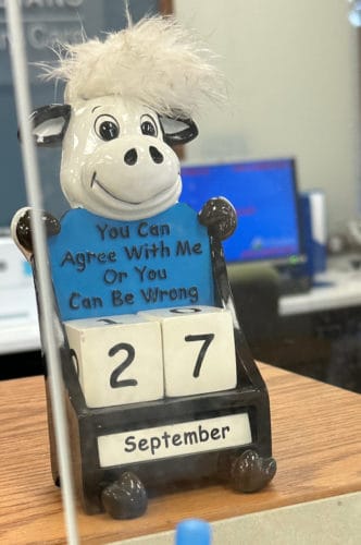 Office desk artifact with message 